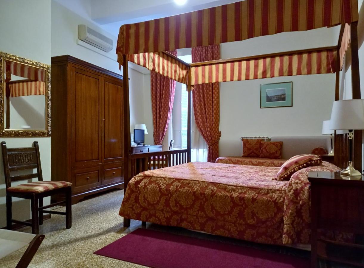 פירנצה Hotel Tourist House מראה חיצוני תמונה